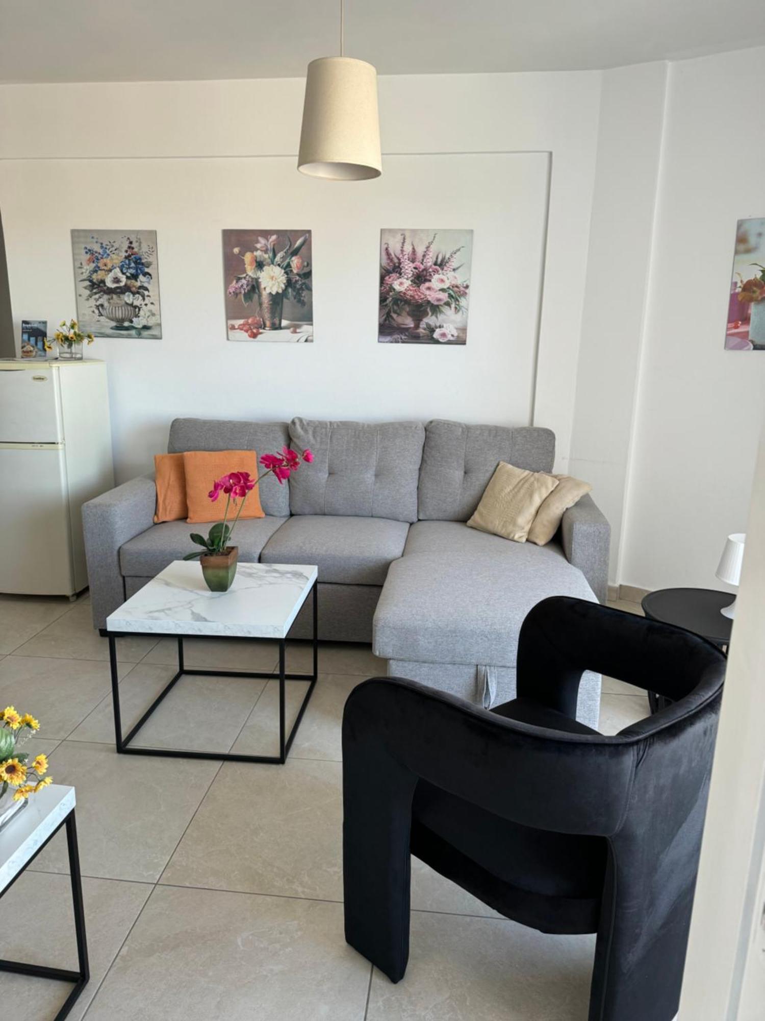 Alex Beach Apartment 203 Ларнака Экстерьер фото