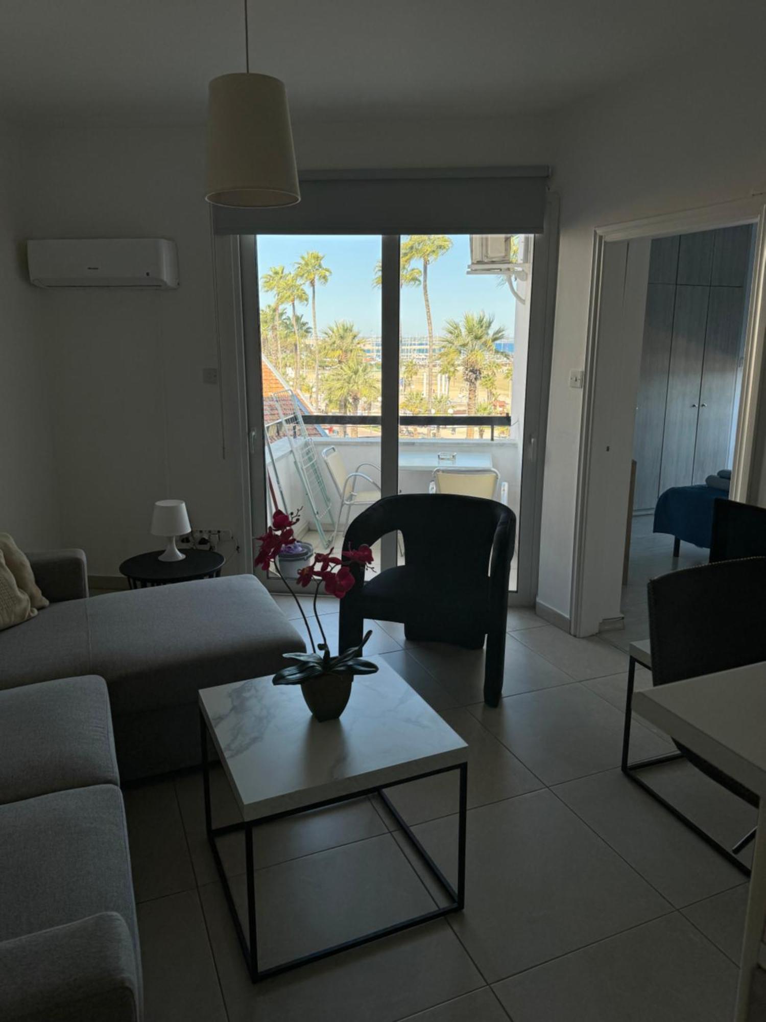 Alex Beach Apartment 203 Ларнака Экстерьер фото
