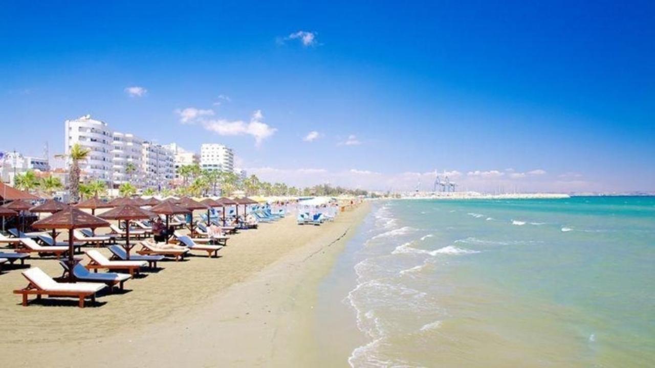 Alex Beach Apartment 203 Ларнака Экстерьер фото